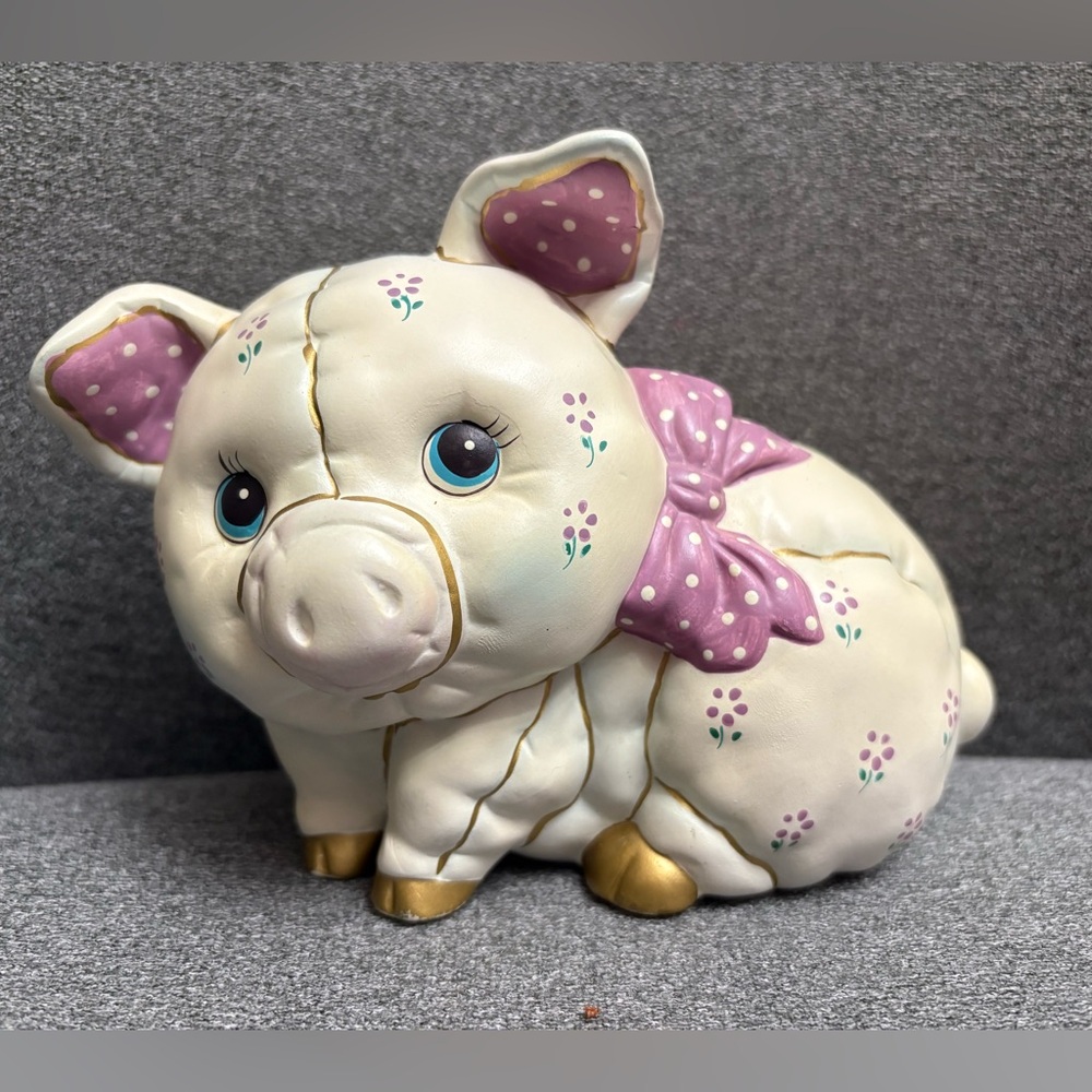1987 Vintage Lefton Piggy Bank Figurine with Pink Accents - Picture 1 of 8